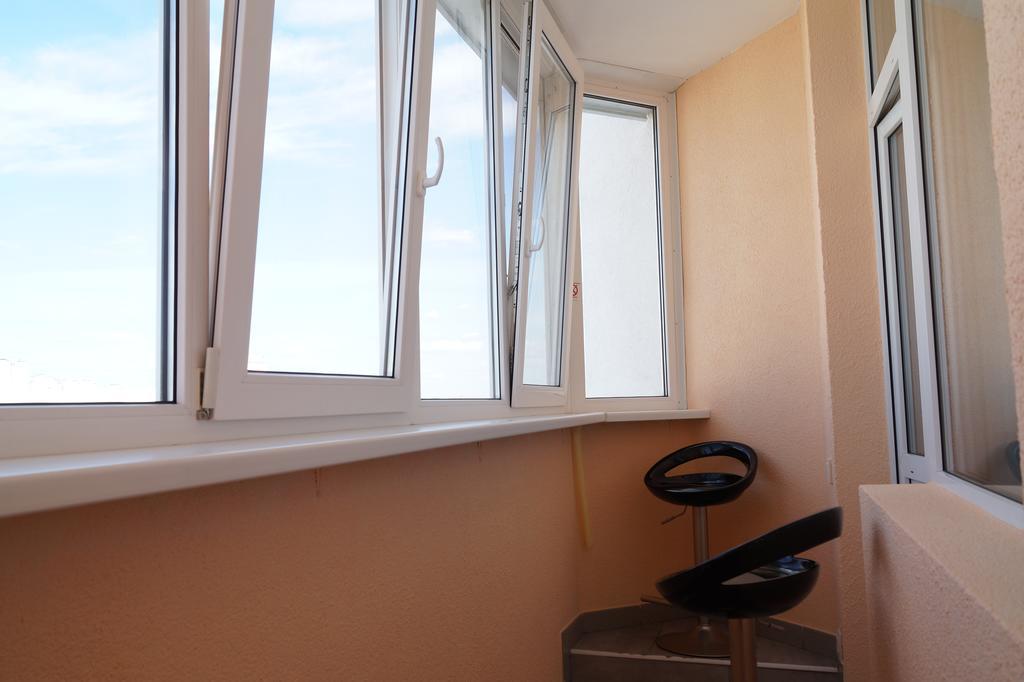 Skyhome Mini-Hotel Kyiv Exterior photo