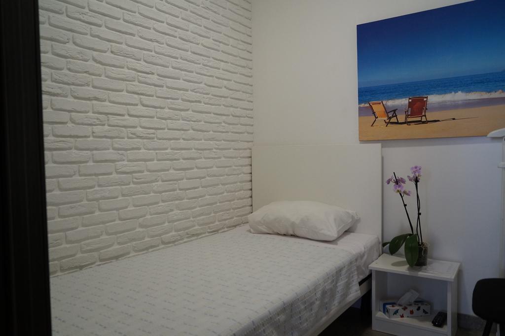 Skyhome Mini-Hotel Kyiv Exterior photo