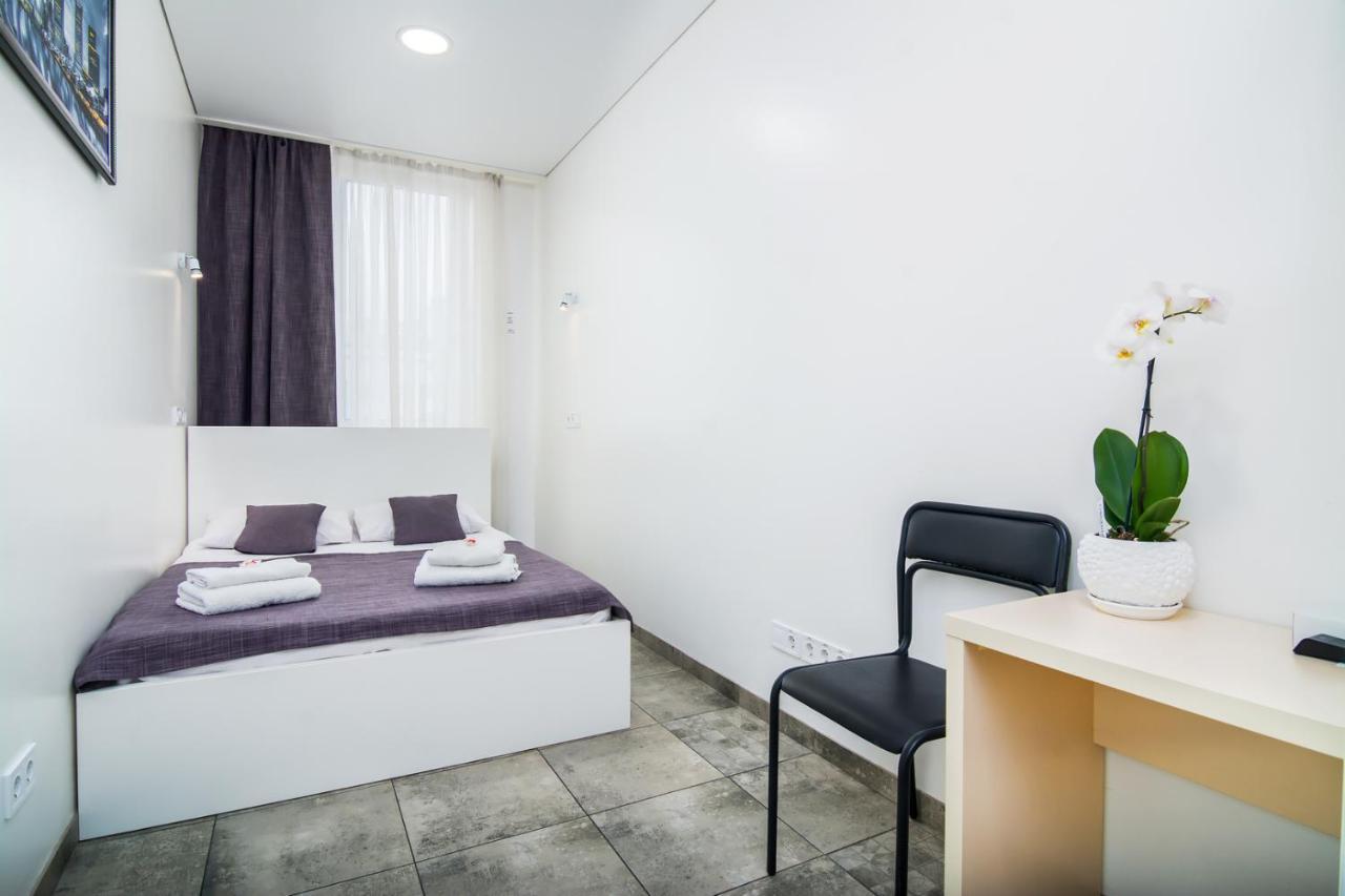 Skyhome Mini-Hotel Kyiv Exterior photo