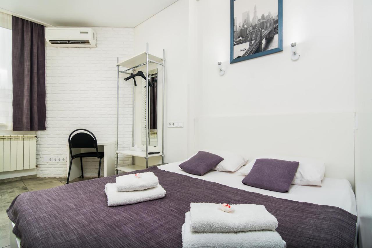 Skyhome Mini-Hotel Kyiv Exterior photo